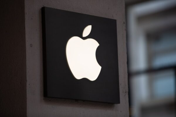 Apple은 EU 디지털 시장법 때문에 기능 출시가 늦어지고 있다고 주장합니다. Apple은 EU 디지털 시장법 때문에 기능 출시가 늦어지고 있다고 주장합니다.