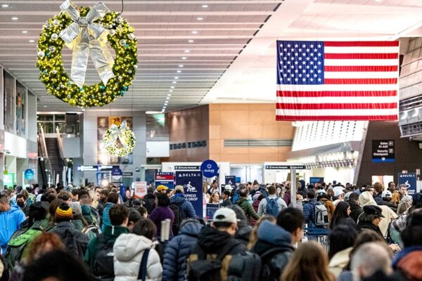 As pilots advocate for a resolution from lawmakers, the current government shutdown jeopardizes holiday travel plans.