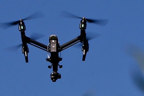 Drones in flight target retail crime.