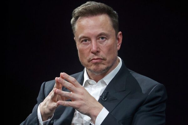 머스크의 X, 이전 트위터 경영진들과 1억 2,800만 달러 상당의 퇴직 위로금 관련 소송에서 합의 도달