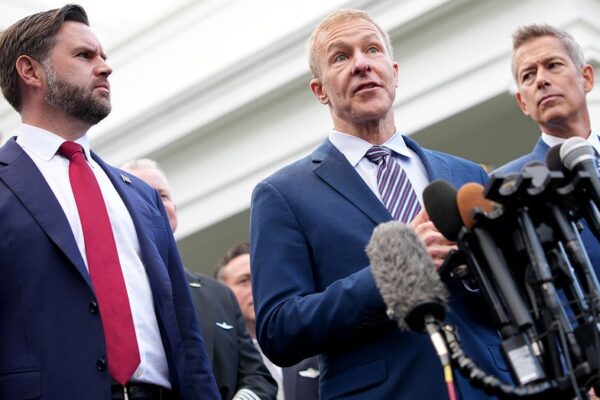 미국 주요 항공사들, 민주당 압박 수위 높이며 '추가 예산안' 통과와 셧다운 중단 촉구