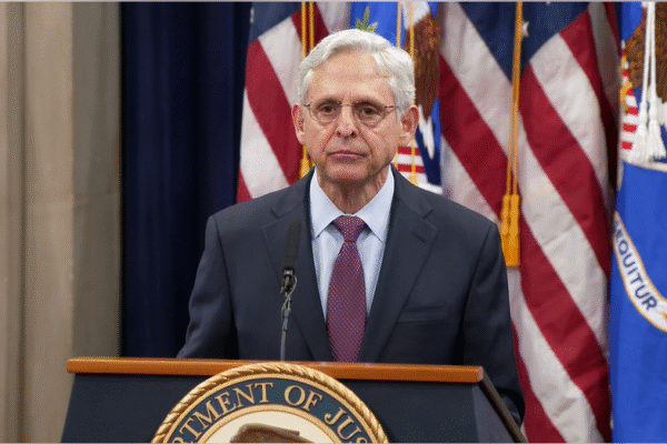 트럼프, 유죄 판결을 받은 바이낸스 설립자 자오창펑 특별사면