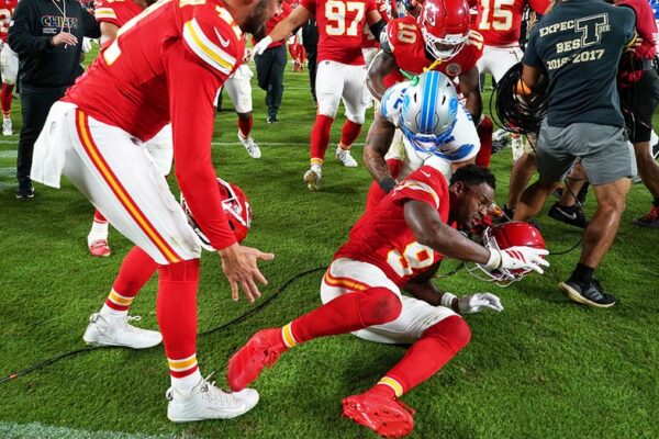 Following a defeat, Lions player Brian Branch seemingly ignored Patrick Mahomes, which led to a physical altercation with a Chiefs wide receiver.