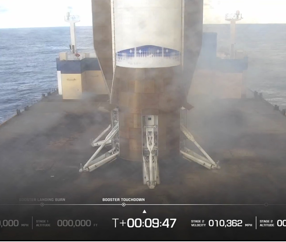Blue Origin nails initial New Glenn rocket touchdown and propels NASA spacecraft into orbit.