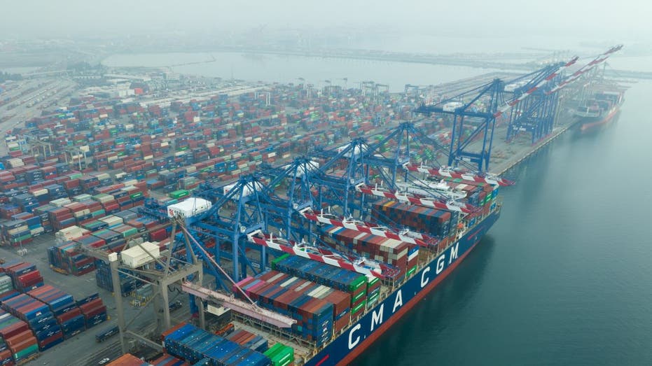 관세가 실업 및 물가 상승 추세에 상당한 파급력을 지닌다는 연준의 분석 결과가 나왔습니다.