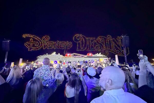 디즈니, 대대적인 해상 확장세에 발맞춰 최신 유람선 공개