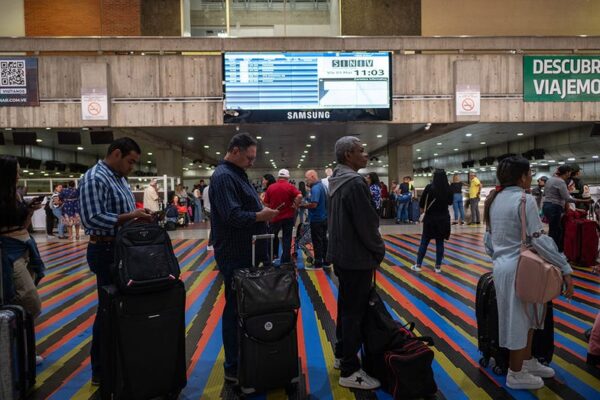 일부 국제 항공사, FAA 안전 문제 경고에 따라 베네수엘라행 항공편 운항 중단