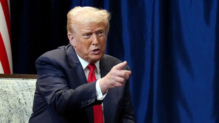 트럼프 대통령, 급등하는 소고기 값에 '불법 담합' 의혹으로 육류 포장 업체들을 조사하라고 법무부에 지시