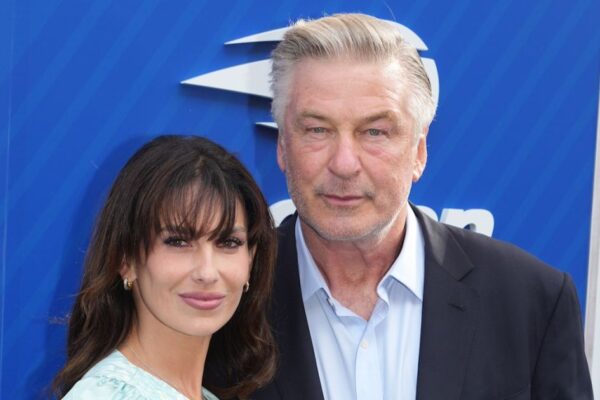 Hilaria Baldwin Reveals She and Alec Baldwin Seek Therapy to Navigate Age-Discrepancy Marriage