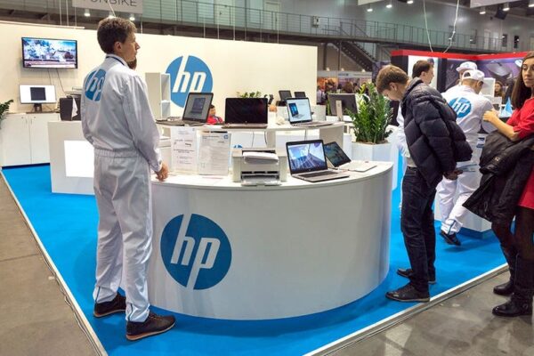 HP, 대대적인 AI 전환을 통해 2028년까지 최대 6,000명의 인력 감축 예상