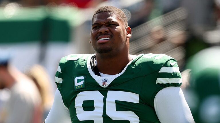 Reports indicate the Jets are sending All-Pro Quinnen Williams to the Cowboys as the NFL trade deadline frenzy intensifies.