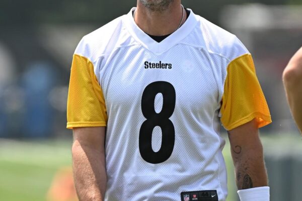 Steelers' Wives Allege They Are Unacquainted with Quarterback Aaron Rodgers' Spouse