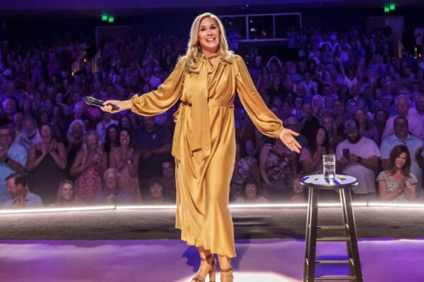 The 19 Top Stand-Up Comedy Specials Streaming on Netflix Currently (November 2025)