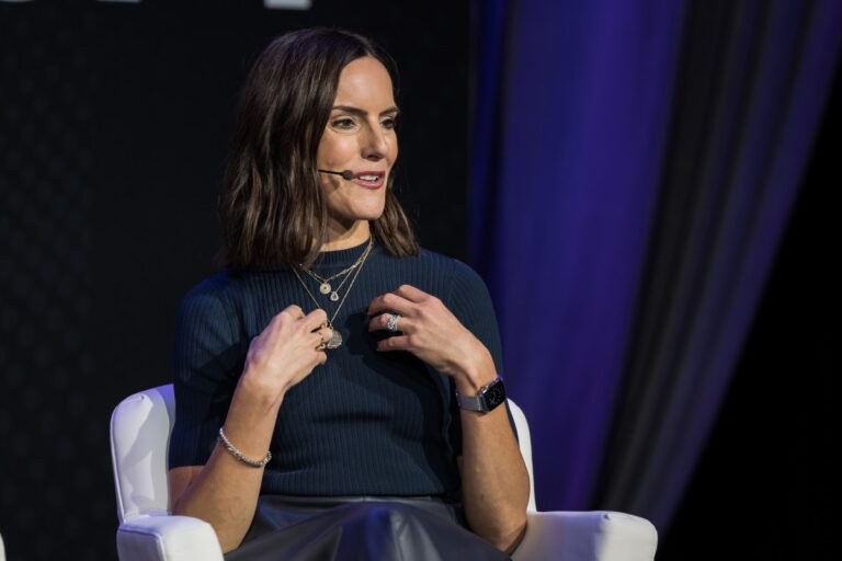 VC Jennifer Neundorfer details how founders can differentiate themselves in a saturated AI market.