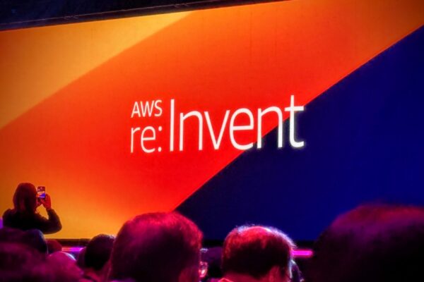 AWS re:Invent 2025: Methods for watching and live updates