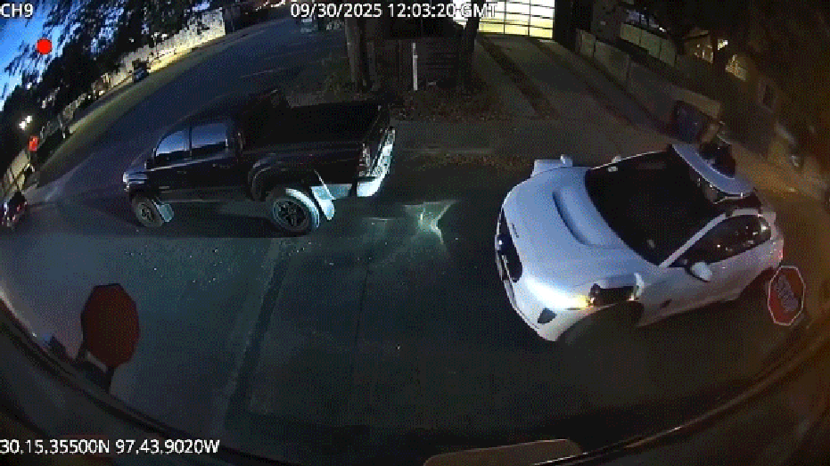 미국에서 웨이모 조사 시작...텍사스에서 자율주행 차량이 불법으로 스쿨 버스를 추월하는 장면이 촬영됨