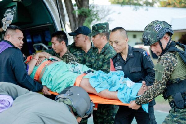 태국, 긴장 고조 속 캄보디아 국경지대에 공습 시작