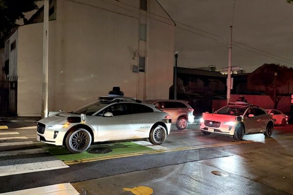 Elon Musk takes dig at Waymo after San Francisco blackout