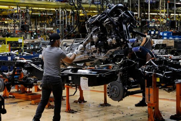 Ford shatters decade-old recall record with 152 safety alerts issued this year alone across multiple models