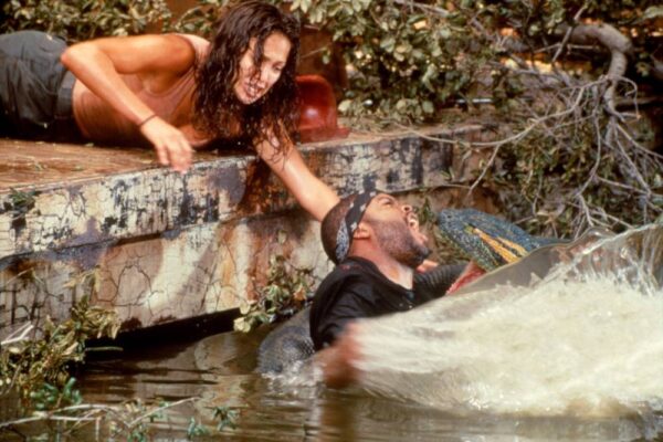 Jennifer Lopez Makes Surprise Appearance in Jack Black's 'Anaconda' Movie