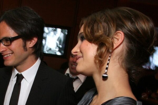 Natalie Portman and Gael Garcia Bernal’s Romance Was Private, Dramatic and Hot