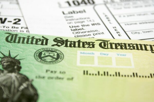 Trump economist predicts ‘biggest refund cycle ever,’ massive checks ahead