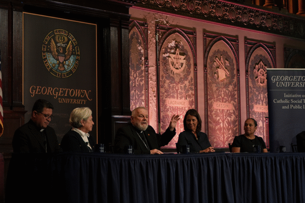 White House says no to Catholic bishops' call for Christmas pause in immigration enforcement