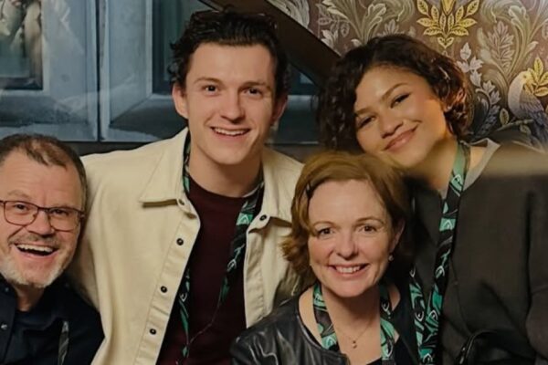 Zendaya and Tom Holland Enjoy Family Game Night at 'Traitors' Live