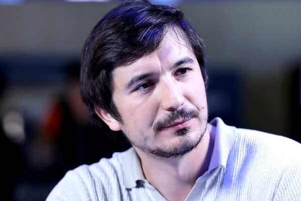 AI won’t kill your job, but it will change what 'real work' means, Robinhood CEO says