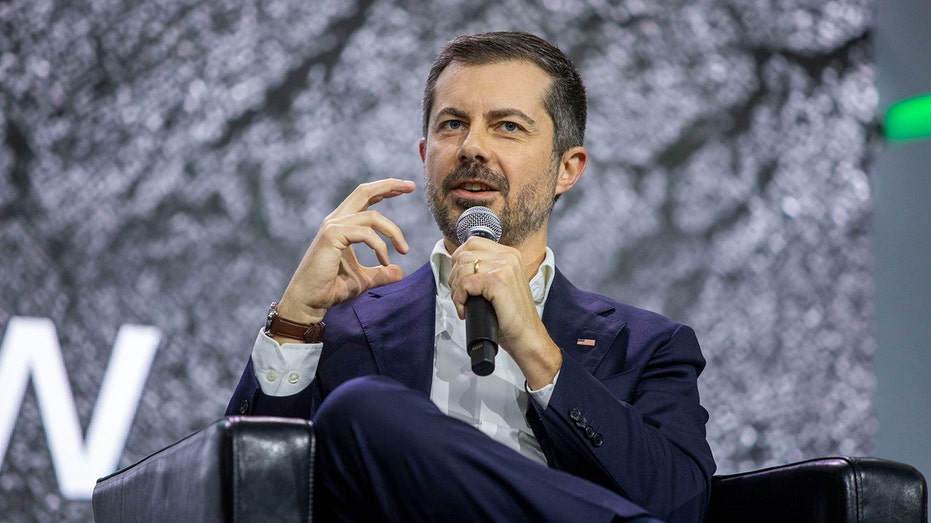 Buttigieg criticizes Trump following Ford factory heckler incident in Michigan, calls him 'union buster'