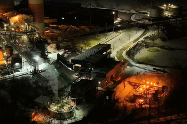 Explosion at metal fabricating plant leaves at least 4 people injured in Pennsylvania