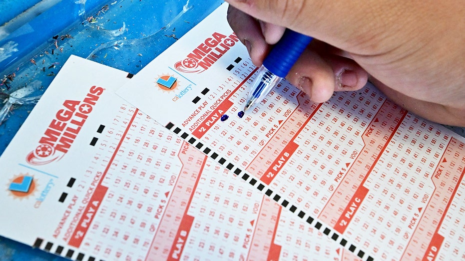 Georgia resident identified as winner of $983M Mega Millions jackpot, largest ever in state