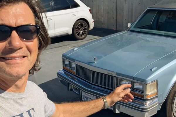 Jerry O'Connell Clarifies He's Not the Homeless Man Who Stole His Car