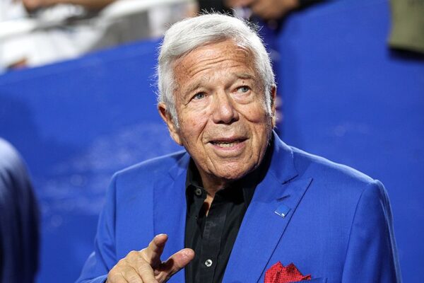 Patriots owner Robert Kraft says Bill Belichick 'unequivocally deserves' to be first-ballot Hall of Famer