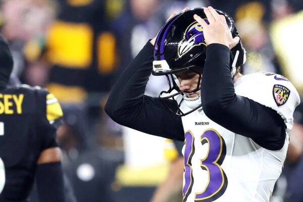 Ravens' season ends in heartbreak as missed walk-off field goal gives Steelers final playoff spot