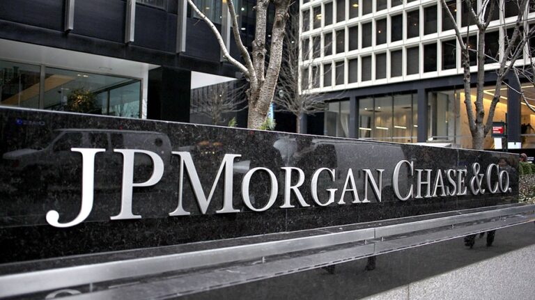 Trump says he will sue JPMorgan Chase over ‘incorrect’ post-Jan 6 debanking