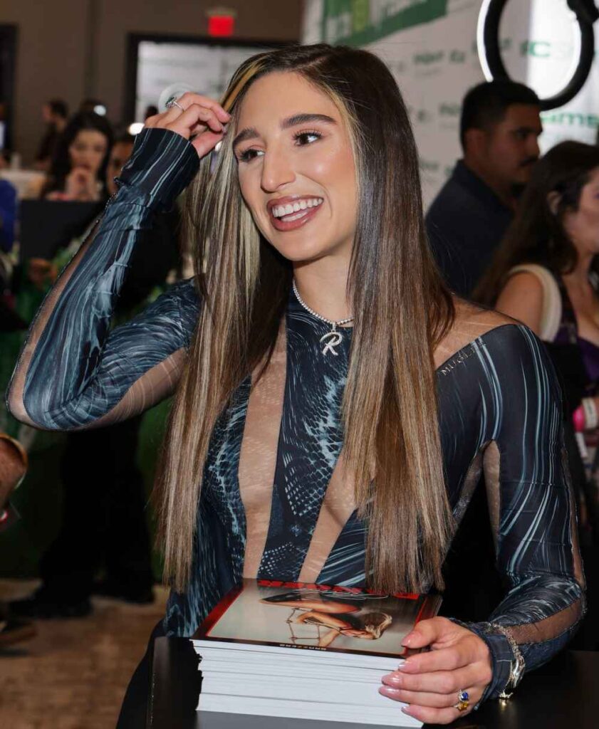 Viral Porn Star Abella Danger Weighs In on QB Fernando Mendoza’s Future