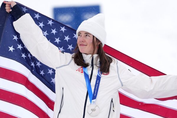 American Jaelin Kauf wins silver in women’s dual moguls final, earns second medal at Milan Cortina