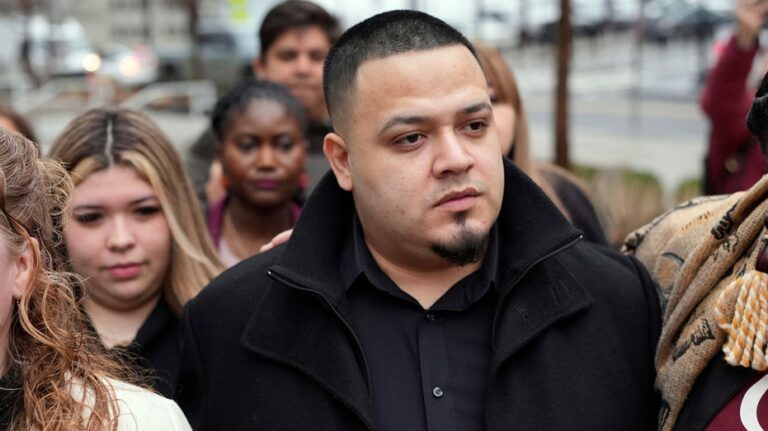 Federal prosecutor admits 'extraordinary' timing in Abrego Garcia smuggling case charges