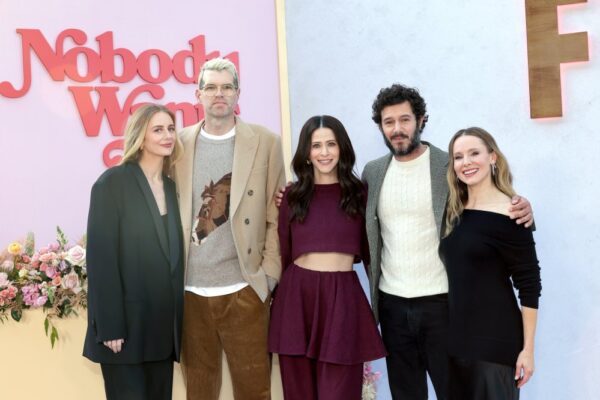 ‘Nobody Wants This’ Cast Reunites for 1st Table Read for Season 3