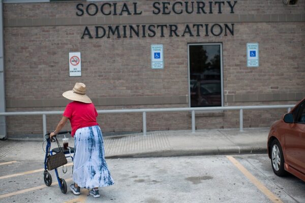 Restored Social Security benefits could get tax break under new bill
