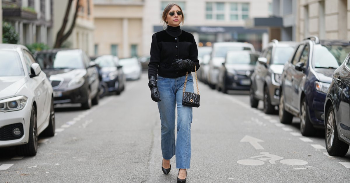 These Cigarette Jeans Nail the Trend in the Most Comfortable Way