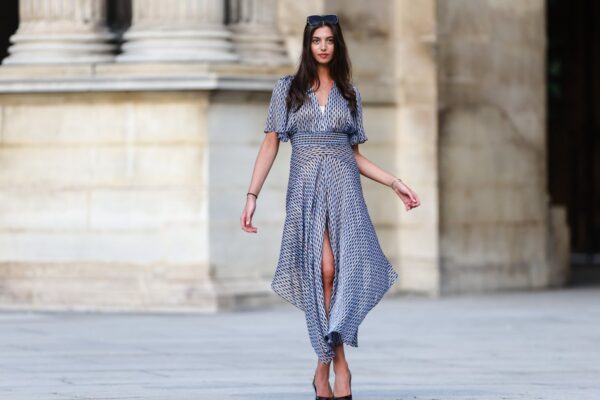 21 Billowy, Three-Quarter-Sleeve Dresses That Flatter the Arms