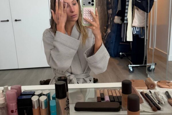 Alix Earle Manifests Getting 'Someone's Number' at 2026 Oscars Party