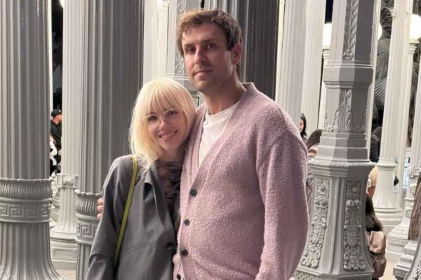 Carly Rae Jepsen and More Stars Who Gave Birth in 2026