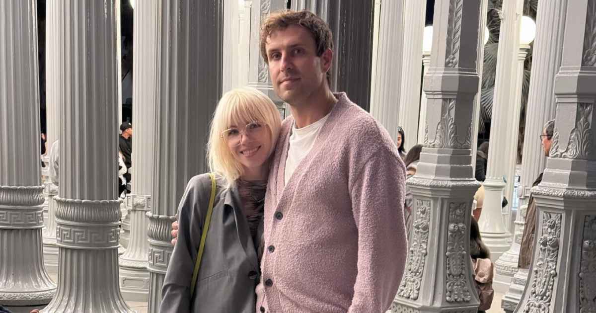 Carly Rae Jepsen and More Stars Who Gave Birth in 2026