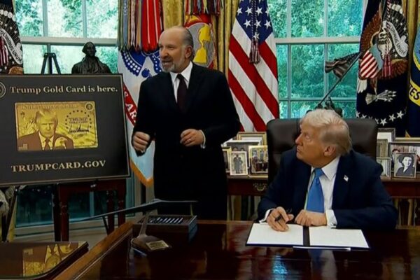 Commerce Secretary Howard Lutnick makes quiet trip to India days after tariff setback