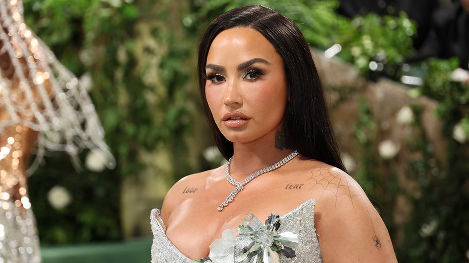 Demi Lovato condemns past relationship with 30-year-old man when she was teen: 'That's not OK'