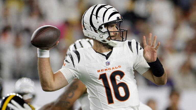 Joe Flacco, 41, calls out ‘dumb’ NFL teams for not making him a starting quarterback