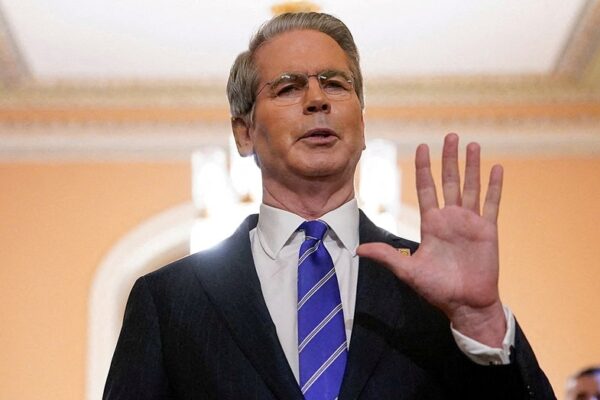 Bessent warns gas stations that Treasury Dept will keep them 'honest' after spike in prices